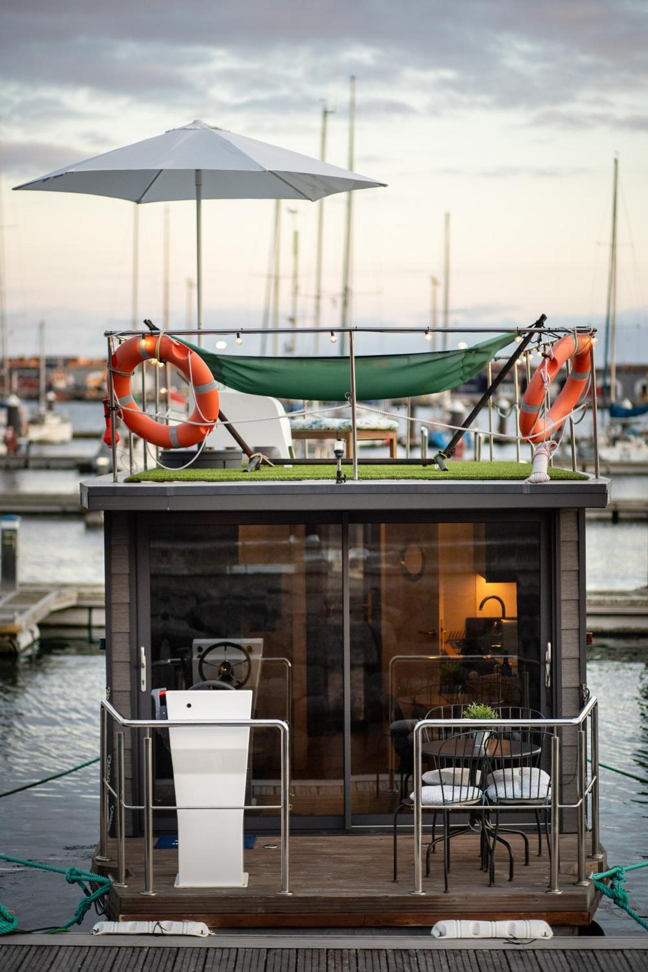 The Homeboat Company Ponta Delgada-Acores Dış mekan fotoğraf